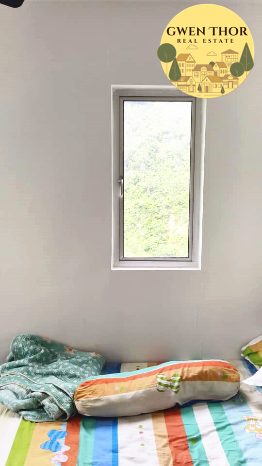The Stone A High Rent 1600 1000sf 4,2,2 FFFR - photo 6