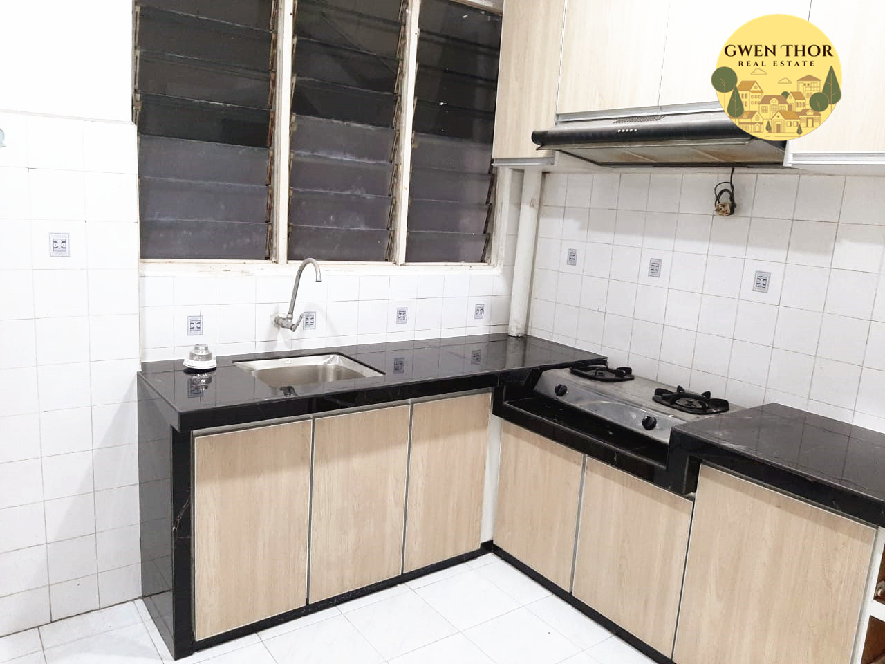 Taman Seri Sari 19 Mid1200 700sf 3,2,1 FFFR - photo 2