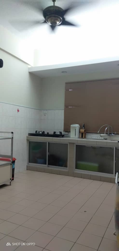 Fully Furnished Endah Ria Condo Level 5 - photo 8