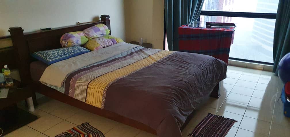Luxurious Condo Amcorp Serviced Suites - photo 2