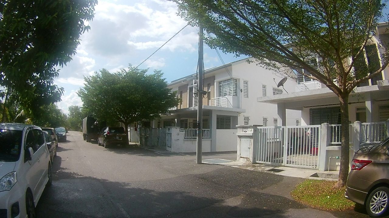 END LOT DOUBLE STOREY  BDR TSK KESUMA 9C SEMENYIH - photo 9