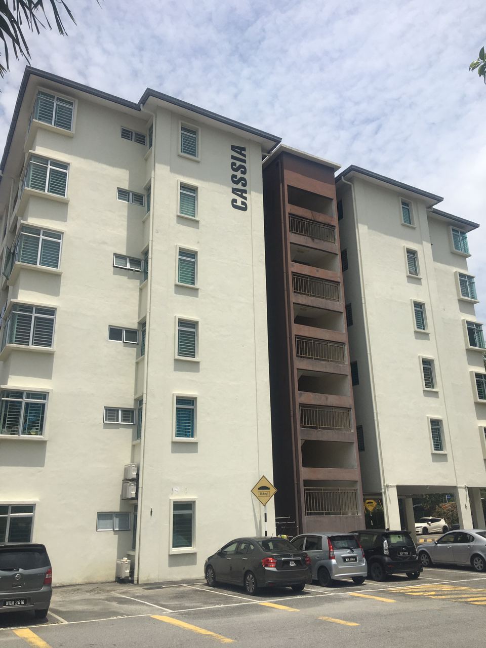 For SALE Warnasari 2 Residences, Puncak Alam - photo 2