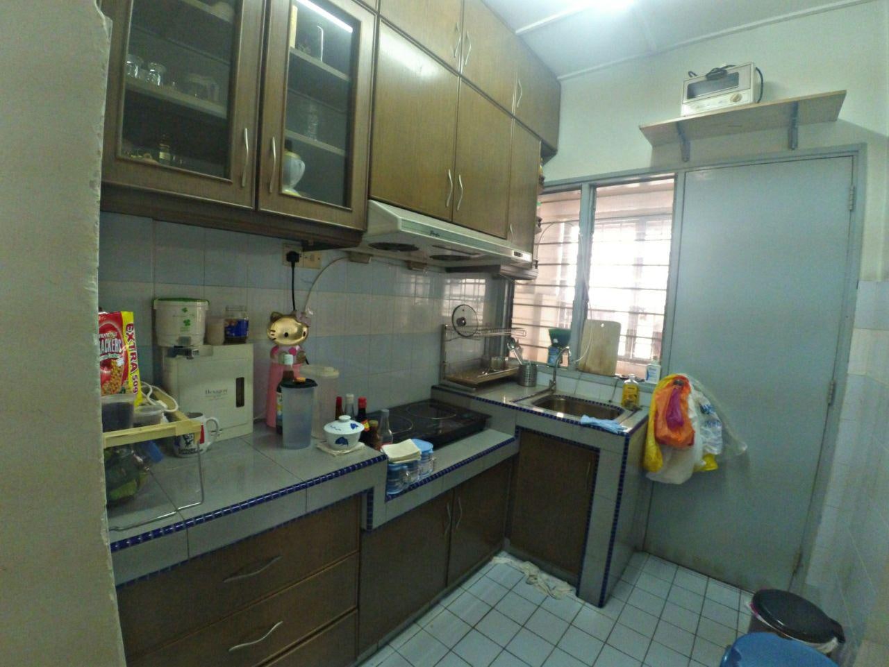 FULLY FURNISH APARTMENT SRI CEMPAKA, Puchong Jaya - photo 4