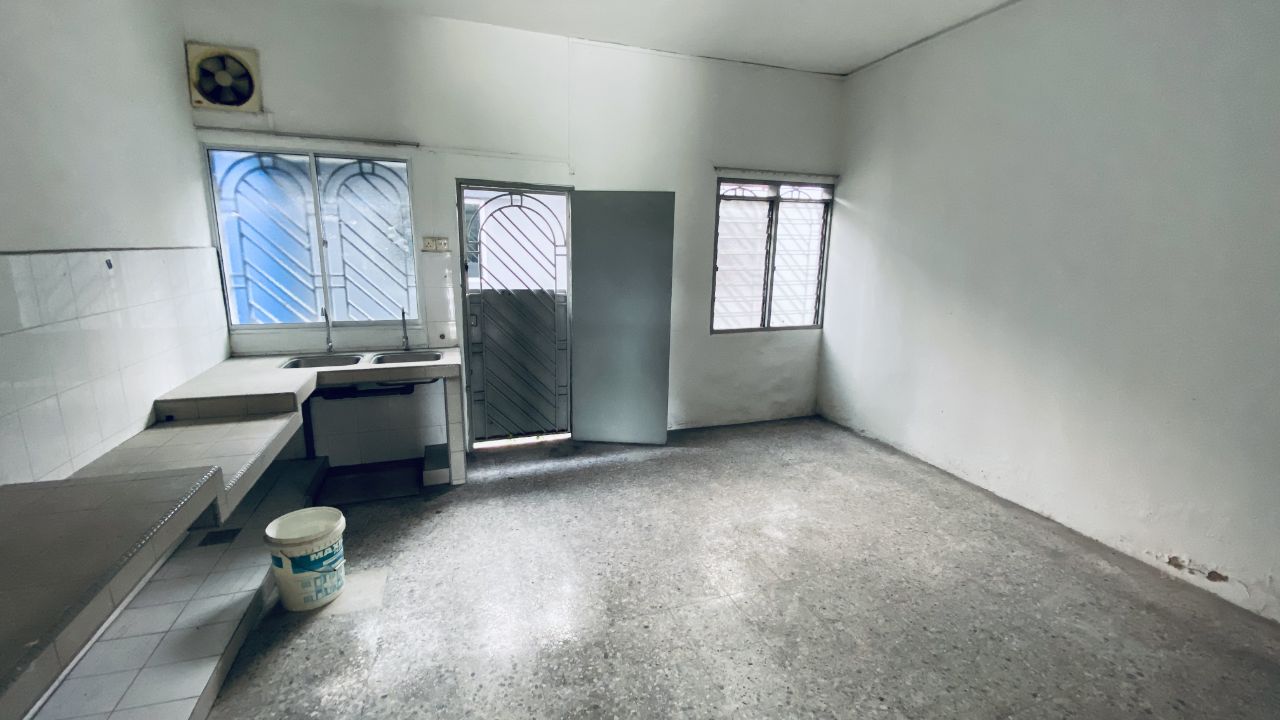 Double Storey Terrace Sungai Keramat, Klang Utama - photo 4