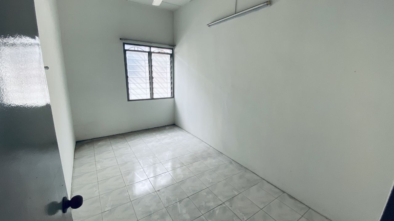 Double Storey Terrace Sungai Keramat, Klang Utama - photo 6