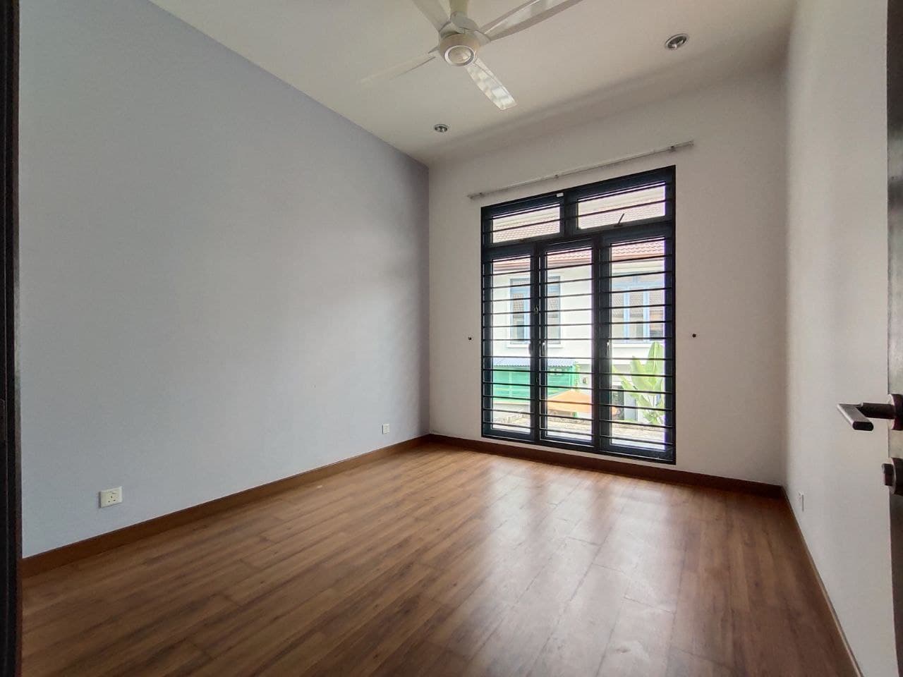 Double Storey Superlink Fern Lane Denai Alam - photo 7