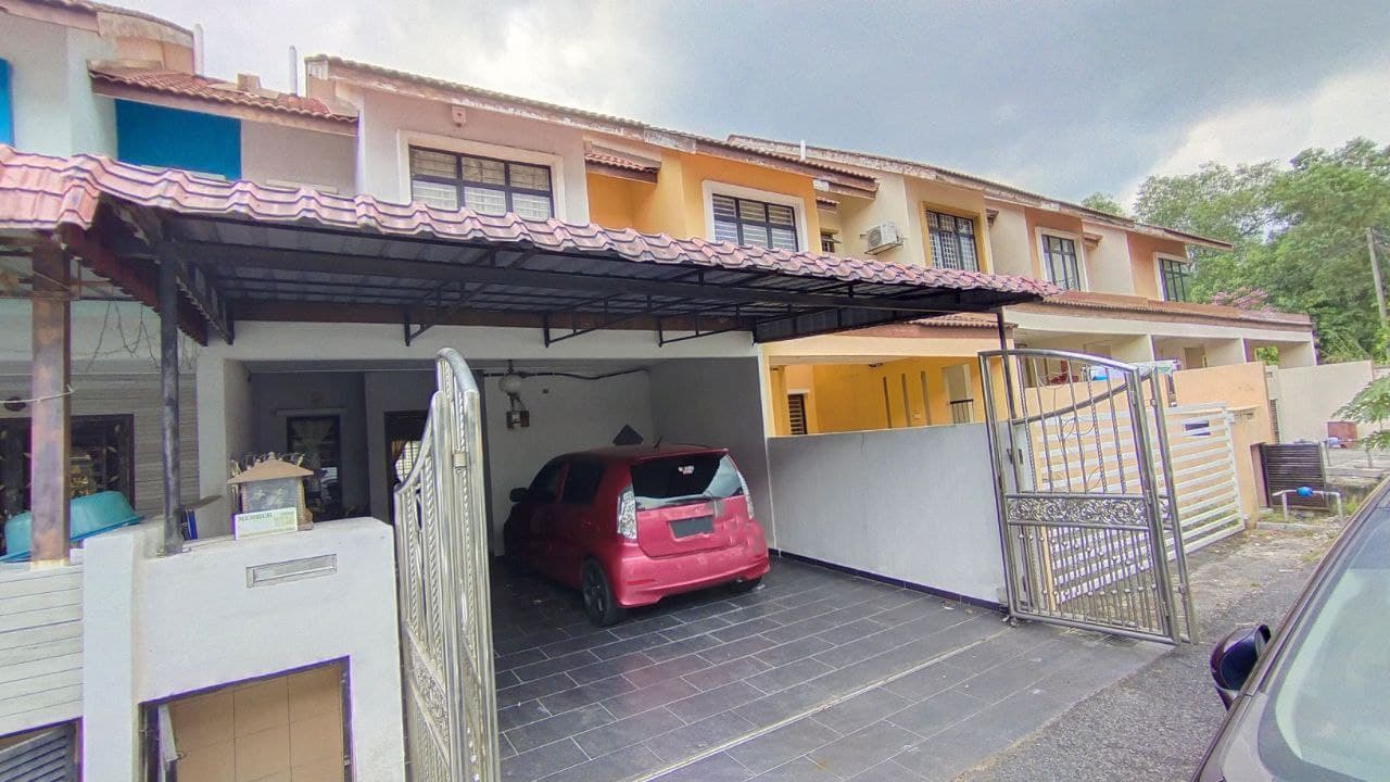 Double Storey Bandar Country Homes Desa 7 Rawang - photo 1