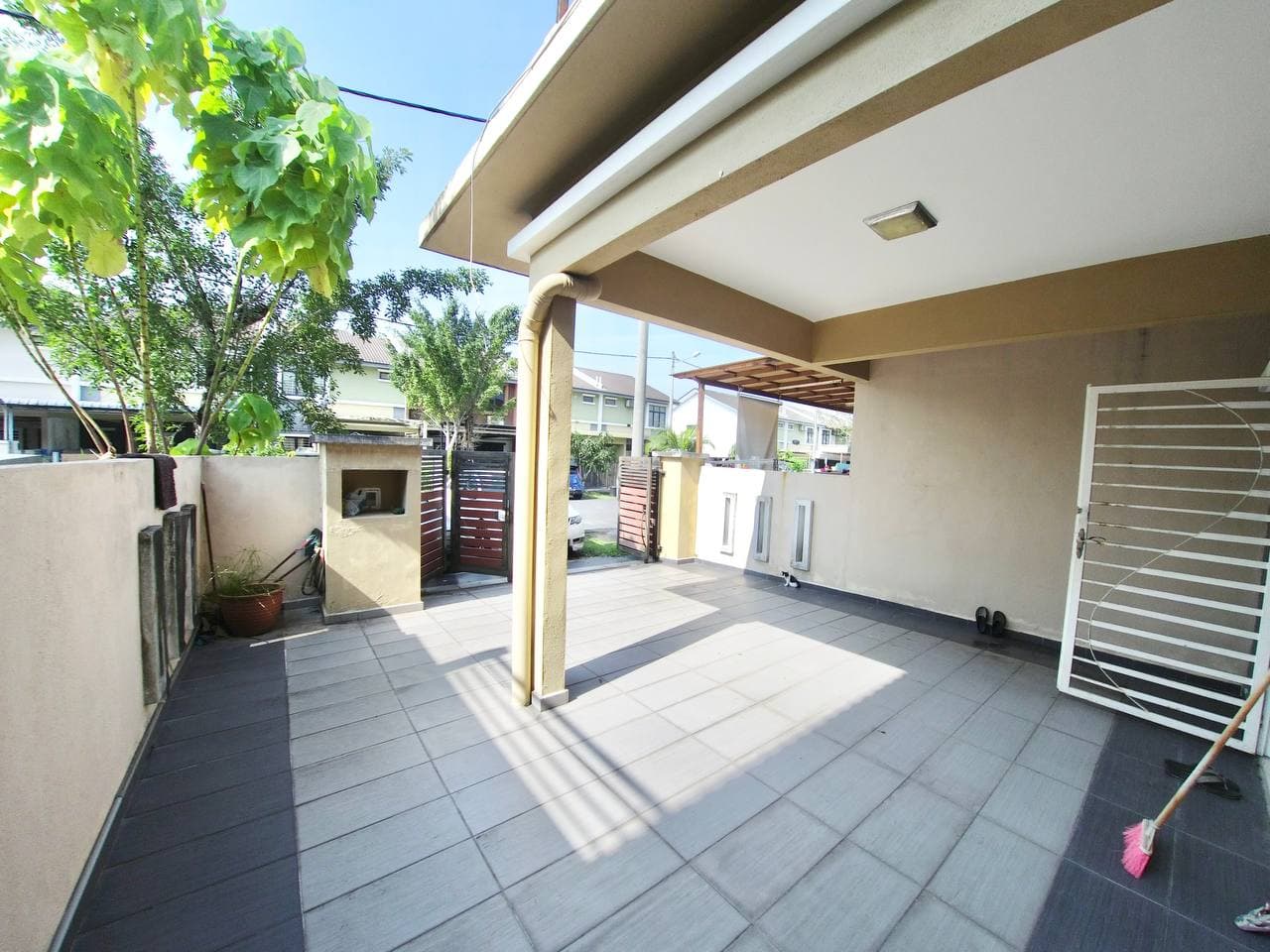 DOUBLE STOREY HOUSE SAUJANA RAWANG, SELANGOR - photo 10