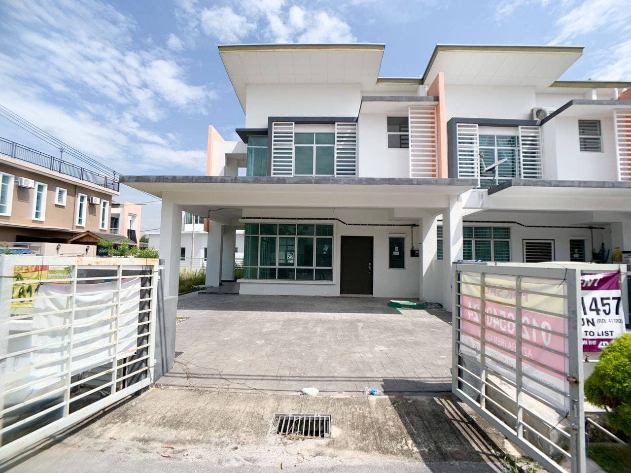 END LOT DOUBLE STOREY HILLPARK PUNCAK ALAM - photo 3