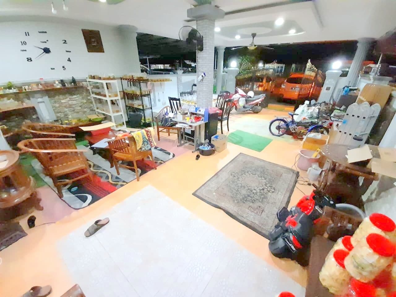SINGLE STOREY HOUSE JALAN KHAMIS MERU KLANG - photo 2