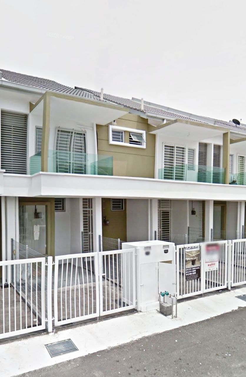 Renovated Townhouse Bandar Saujana Putra SP4