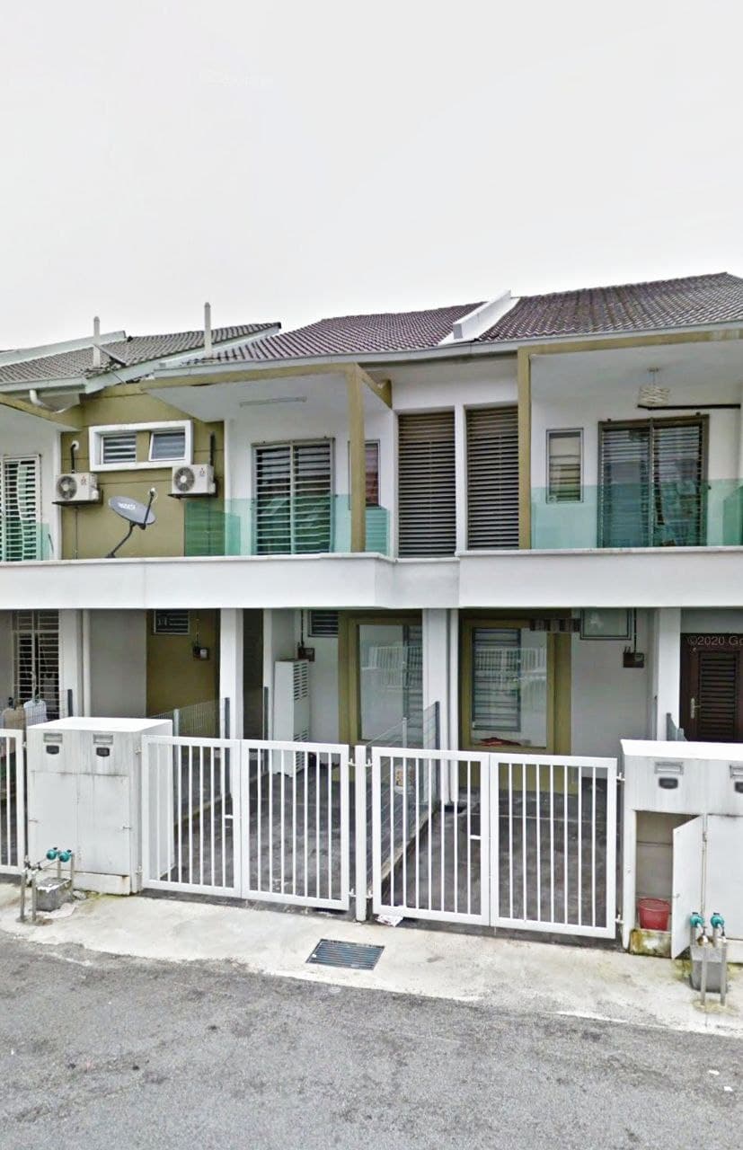 Townhouse Upper Unit Bandar Saujana Putra SP 4