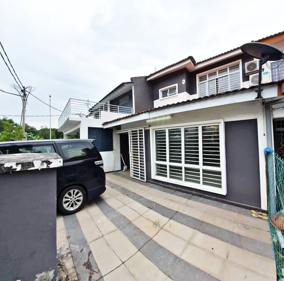Bandar Saujana Putra SP 4 Double Storey Renovated - photo 3