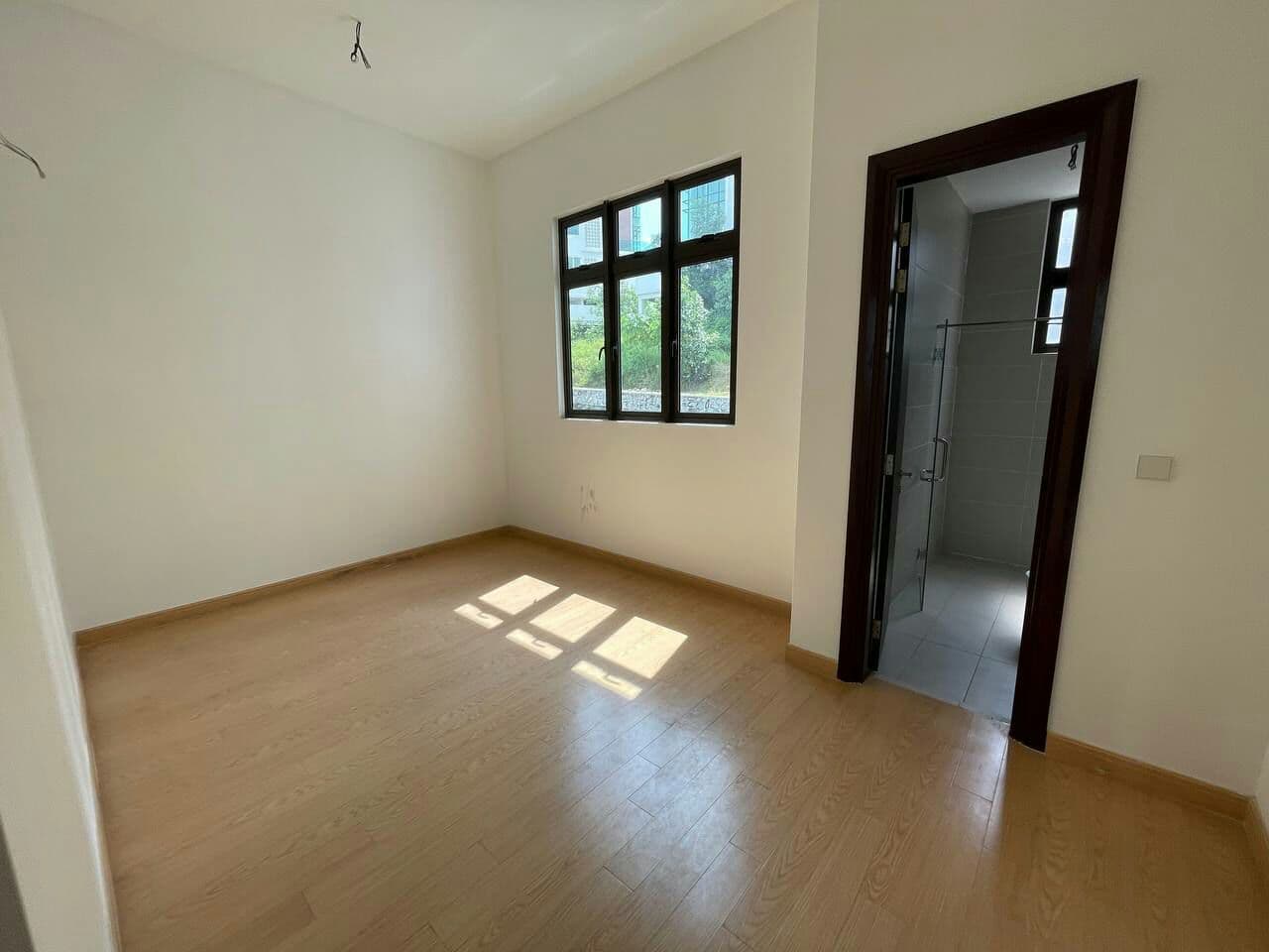 3 and half Storey Kingsley Hills Putra Height - photo 6