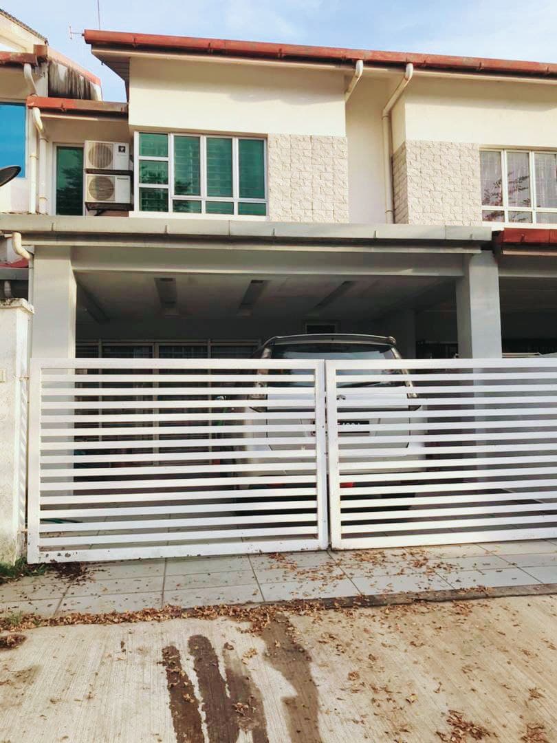 2 STOREY BANDAR NUSA RHU SEKSYEN U10 SHAH ALAM