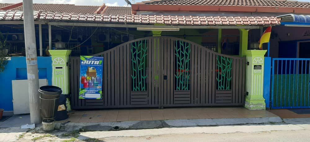 Rumah Teres Setingkat Taman Intan Kapar Klang