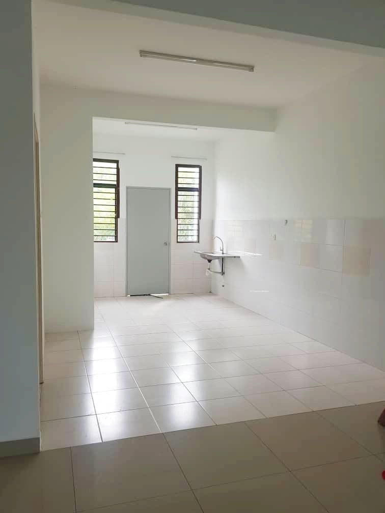 2 Storey Bukit Saujana Saujana Utama Sg Buloh - photo 3