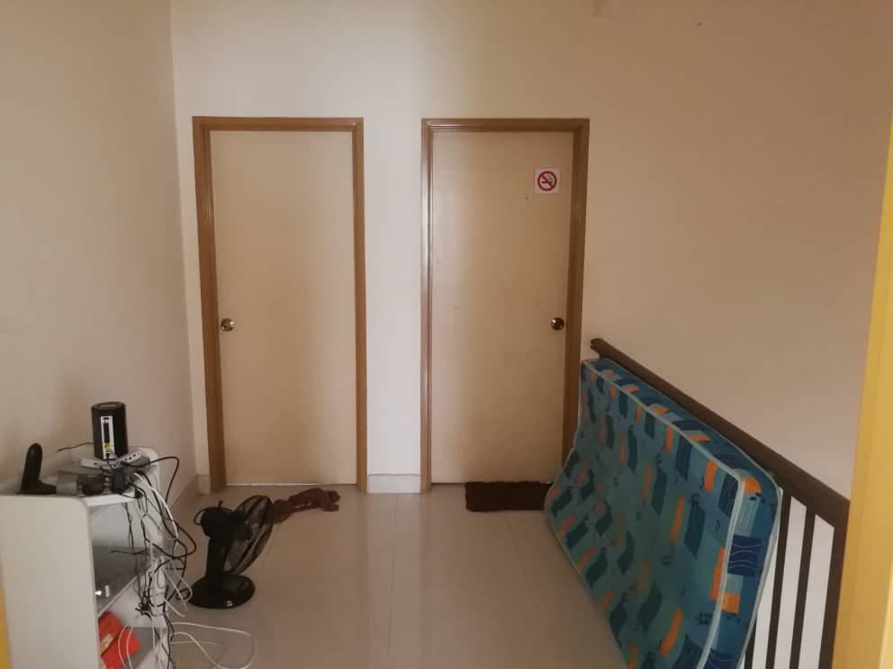 2 Sty SEMI-D Double Storey Taman Kipark, Puchong - photo 8