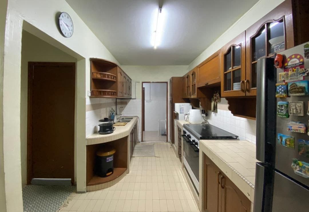 Renovated 2 Storey Seksyen 19 Shah Alam - photo 4