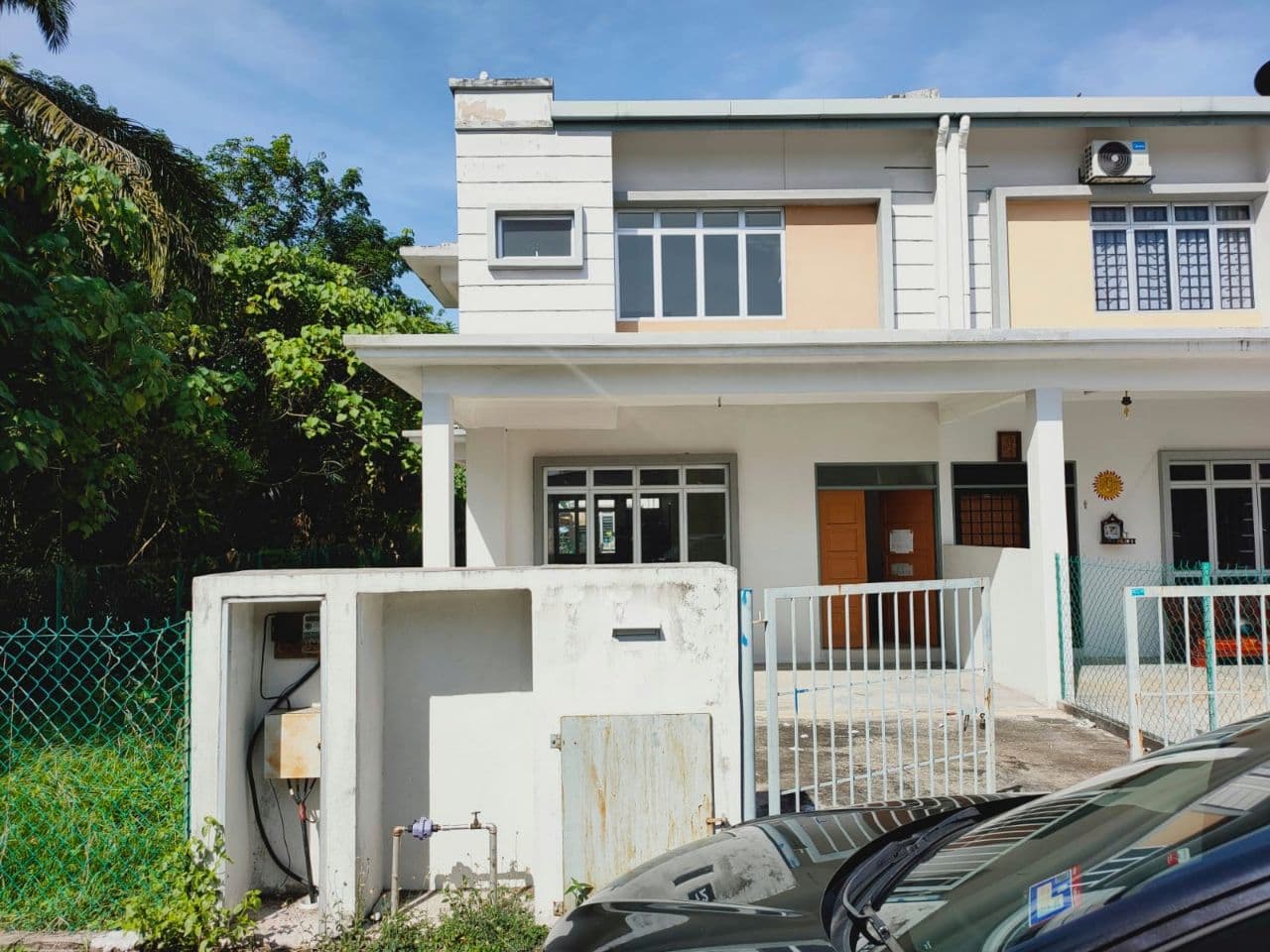 DOUBLE STOREY  END LOT TAMAN LANGAT INDAH BANTING