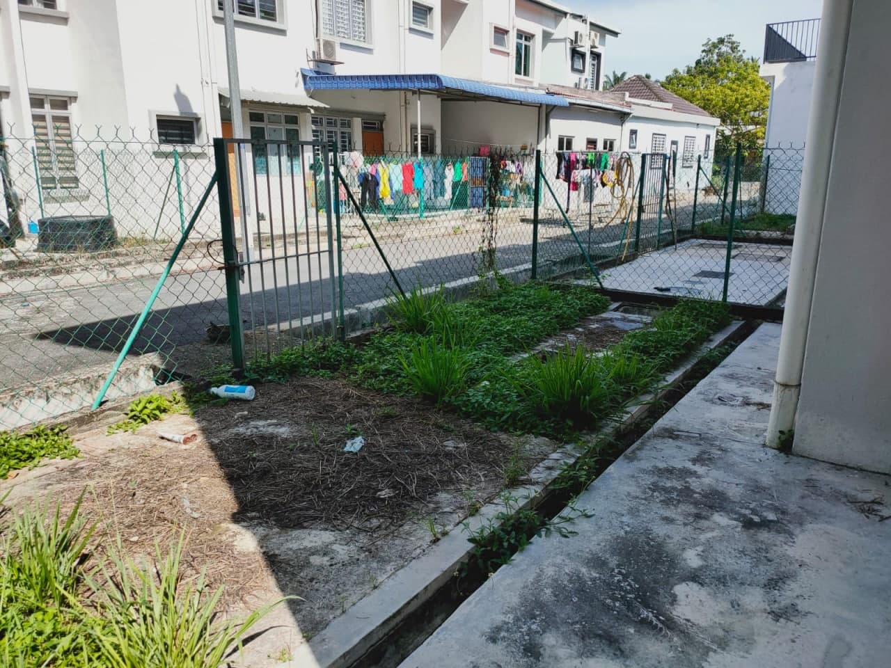 DOUBLE STOREY  END LOT TAMAN LANGAT INDAH BANTING - photo 7
