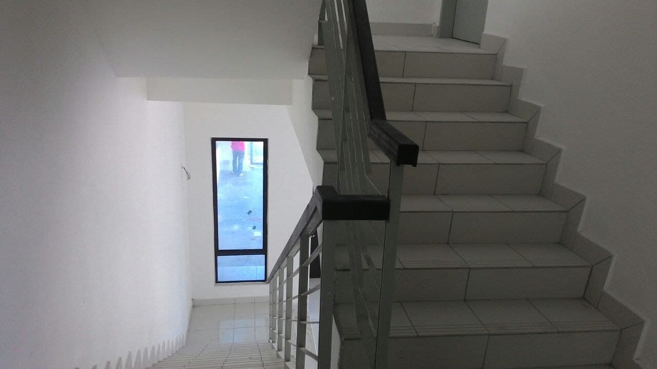 Corner 3Storey Terrace Taman Putra Impiana Puchong - photo 7