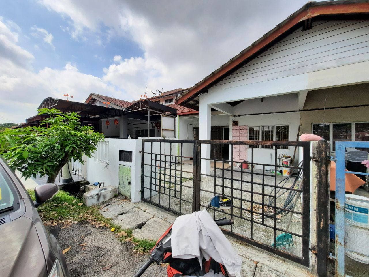 1 Storey Terrace Taman Sungai Kapar Indah Klang - photo 1