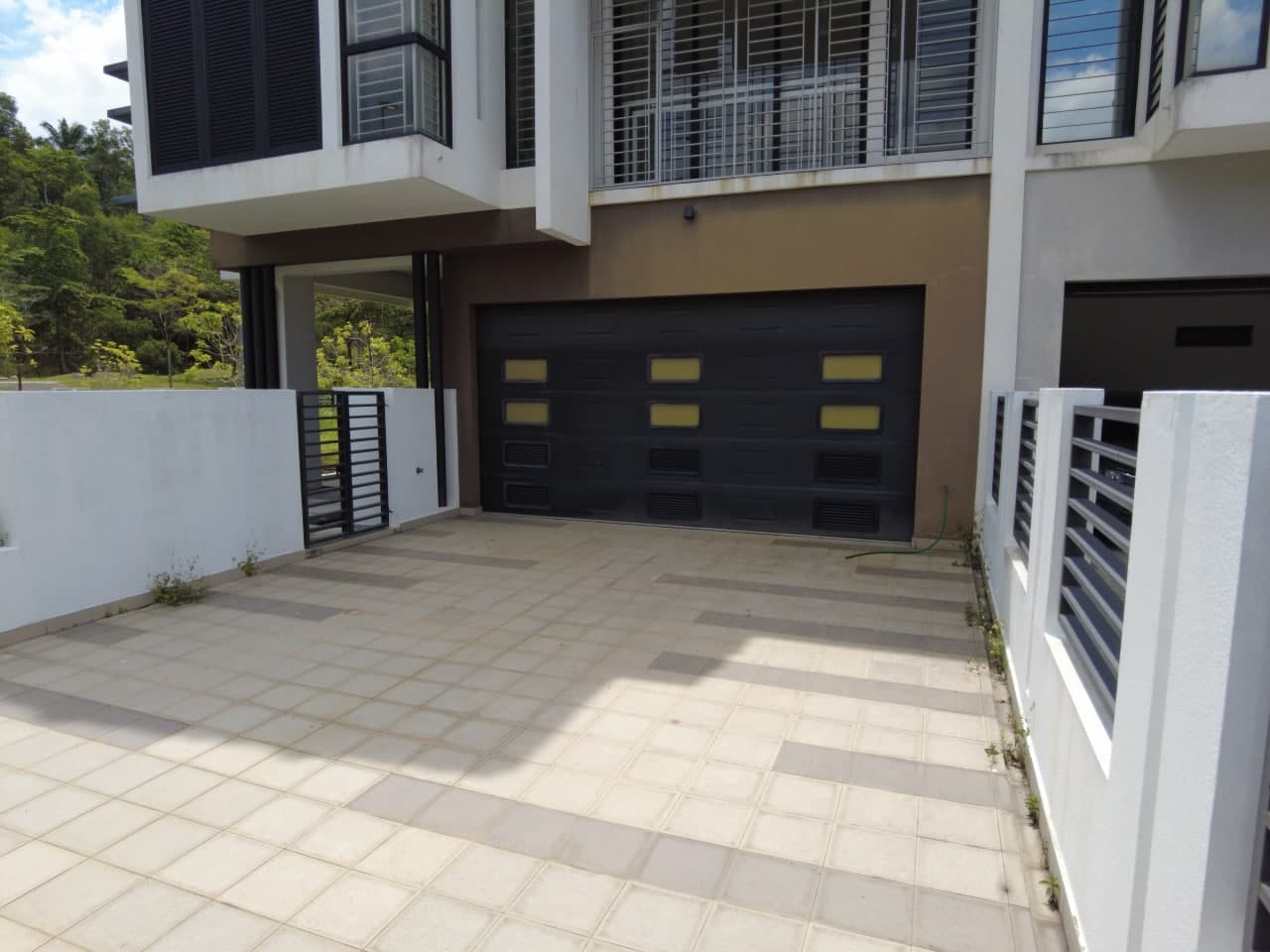 Corner Lot Triple Storey Maple Terrace Denai Alam - photo 3