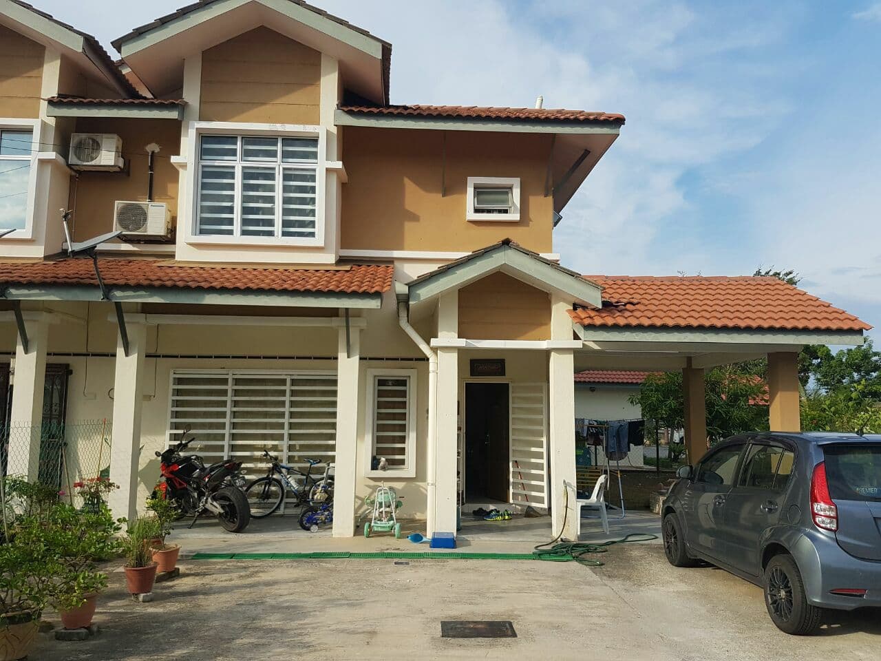 End Lot 2Storey Semi d Cluster Alam Suria - photo 1