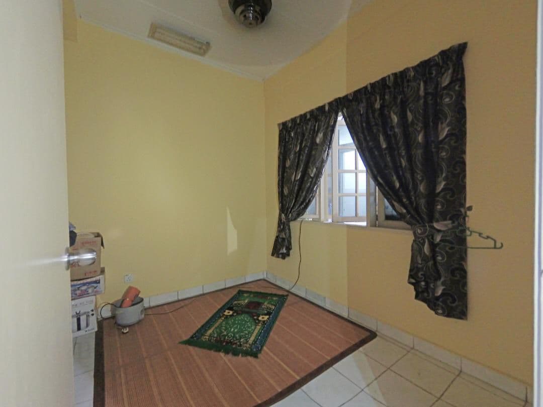 Single Storey,Jalan Kebun, Seksyen 30 Shah Alam - photo 8