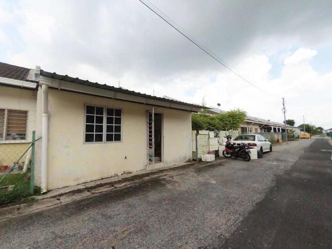 Single Storey,Jalan Kebun, Seksyen 30 Shah Alam - photo 10