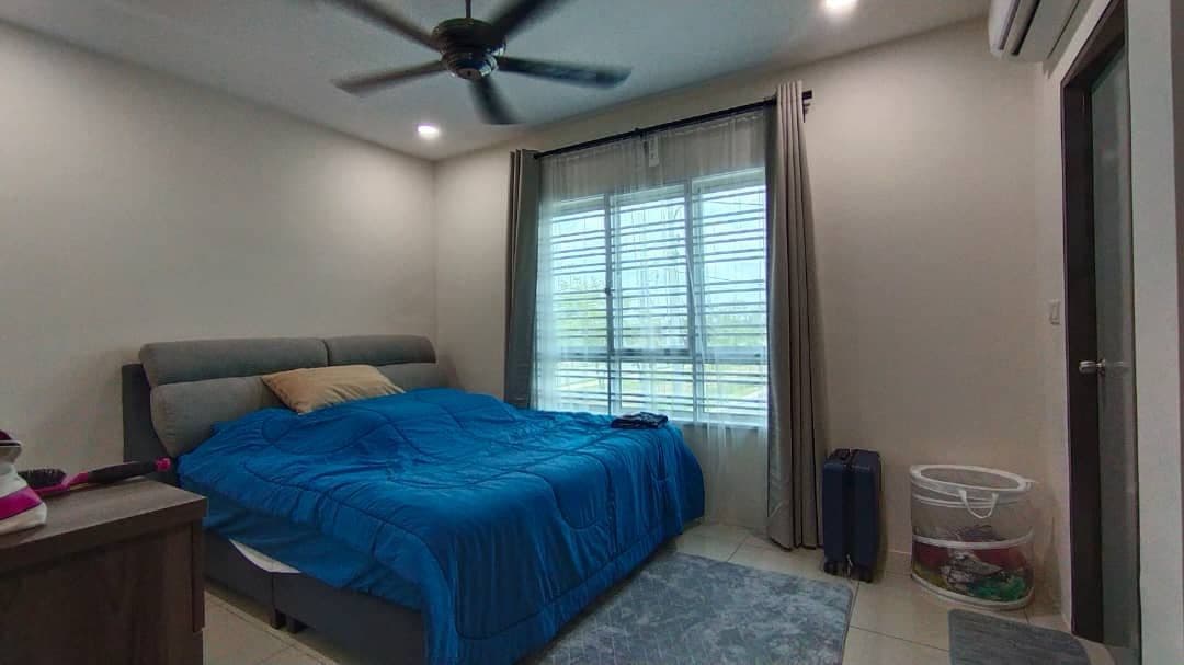 END LOT 2 STOREY IRAMA PERDANA  PUNCAK ALAM - photo 6