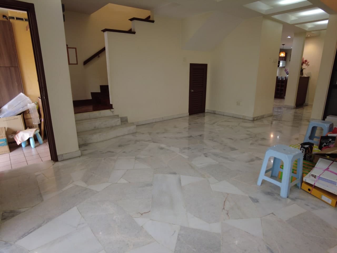 Double Storey Putra Height Seksyen 9 - photo 3