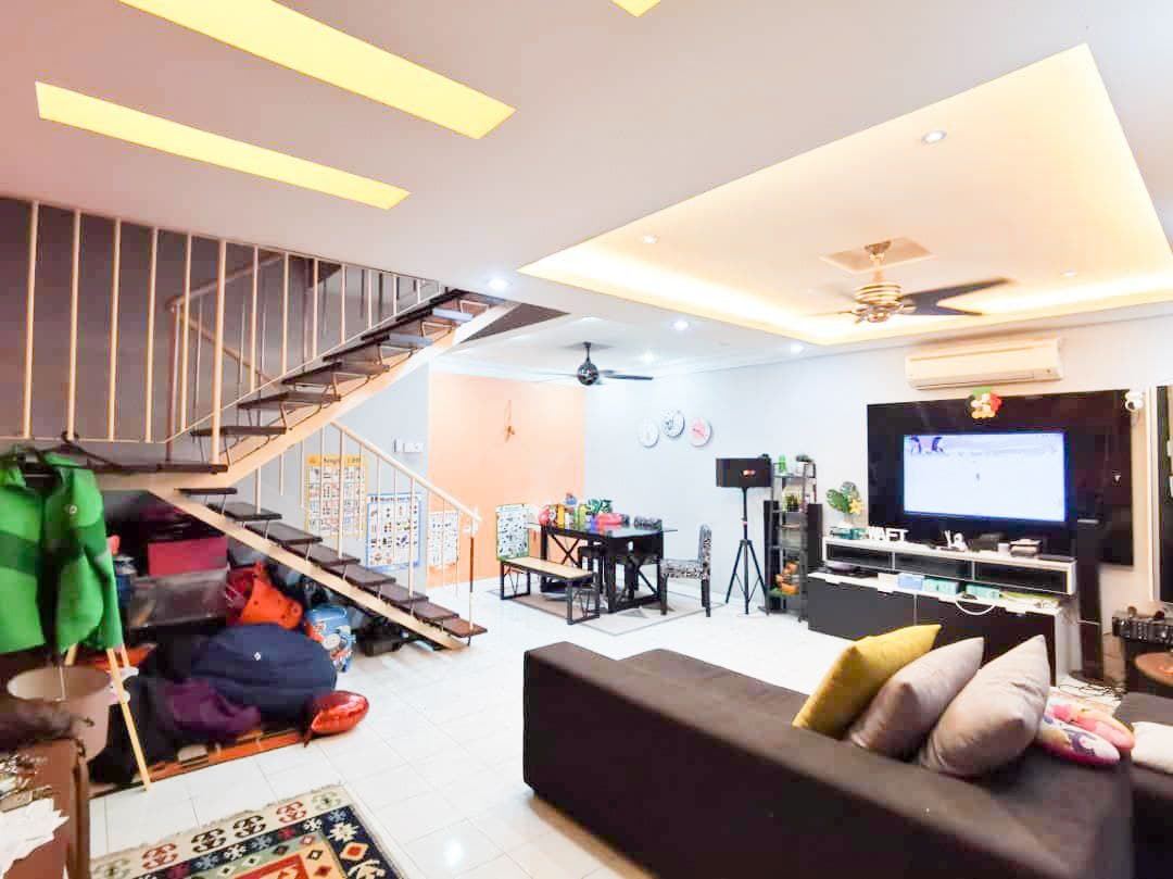 2 Storey Taman Putra Budiman Seri Kembangan