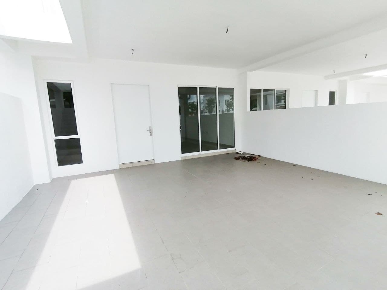 2 Storey Cendana Ara Sendayan Seremban - photo 9