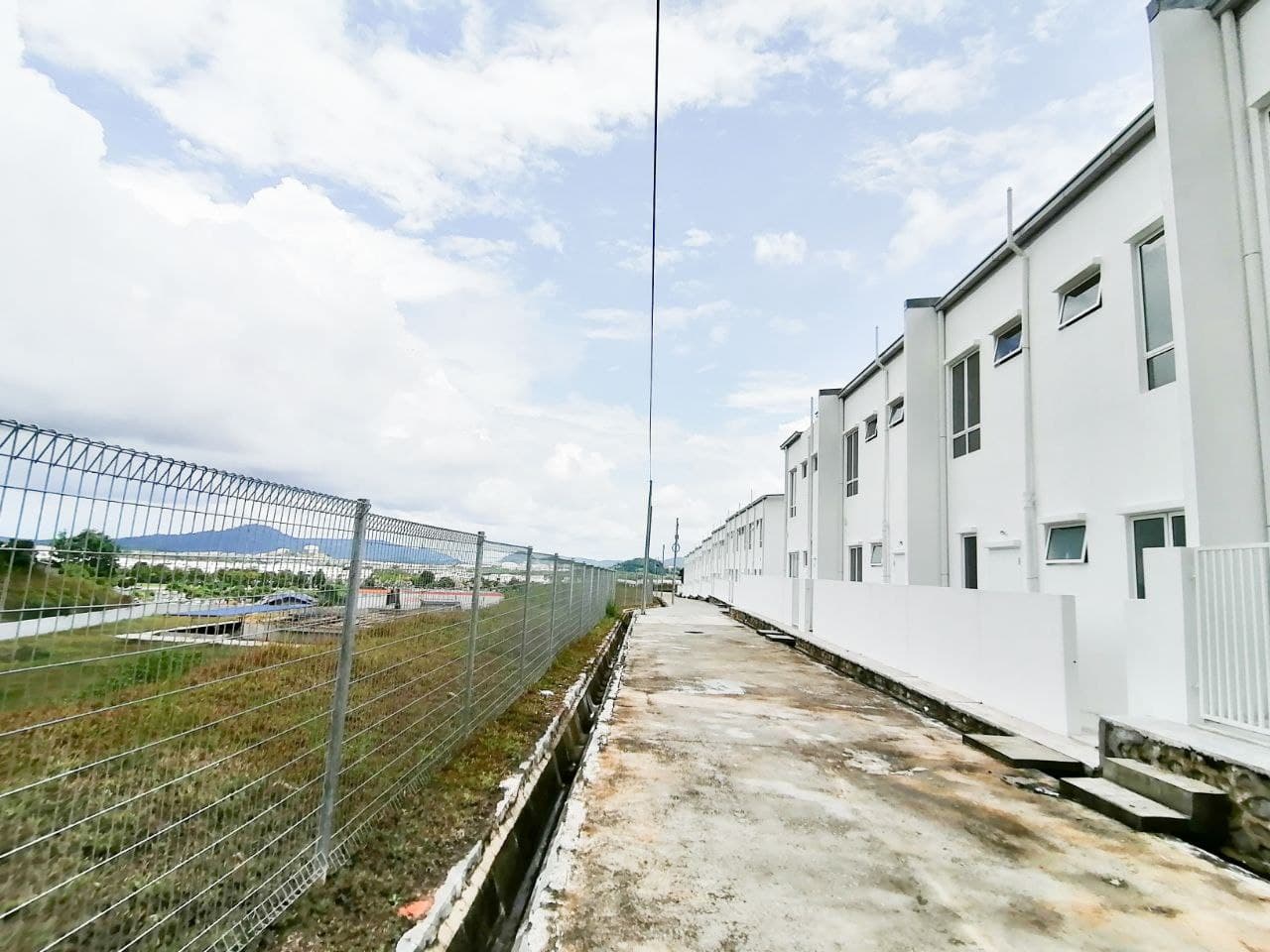 2 Storey Cendana Ara Sendayan Seremban - photo 11