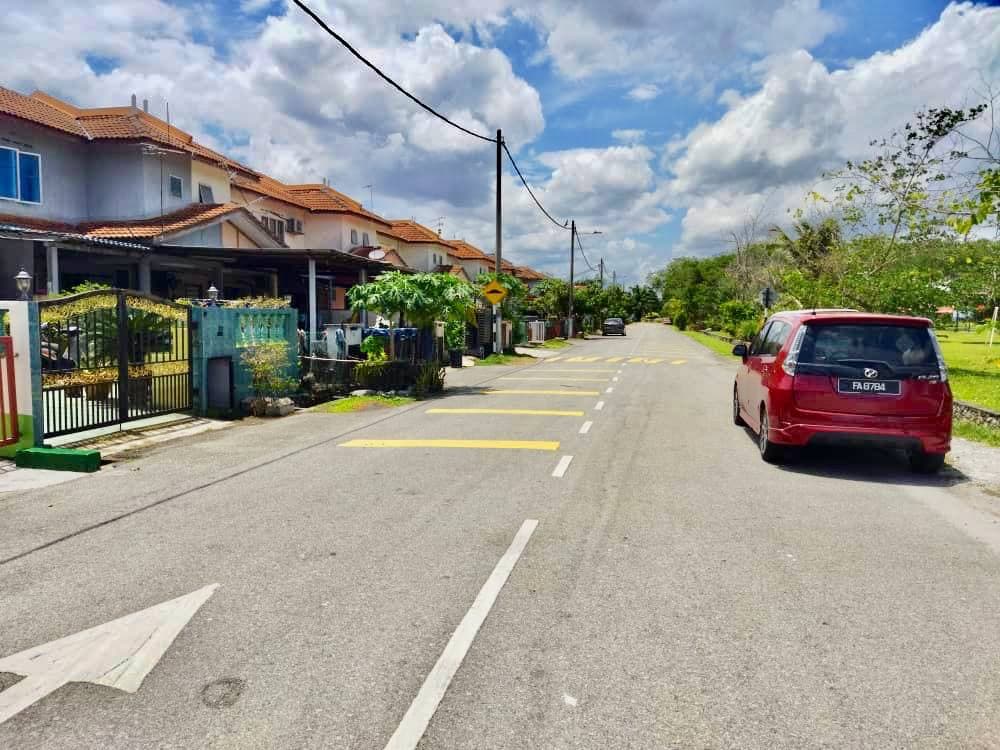 2 Storey Bandar Banting Baru - photo 8