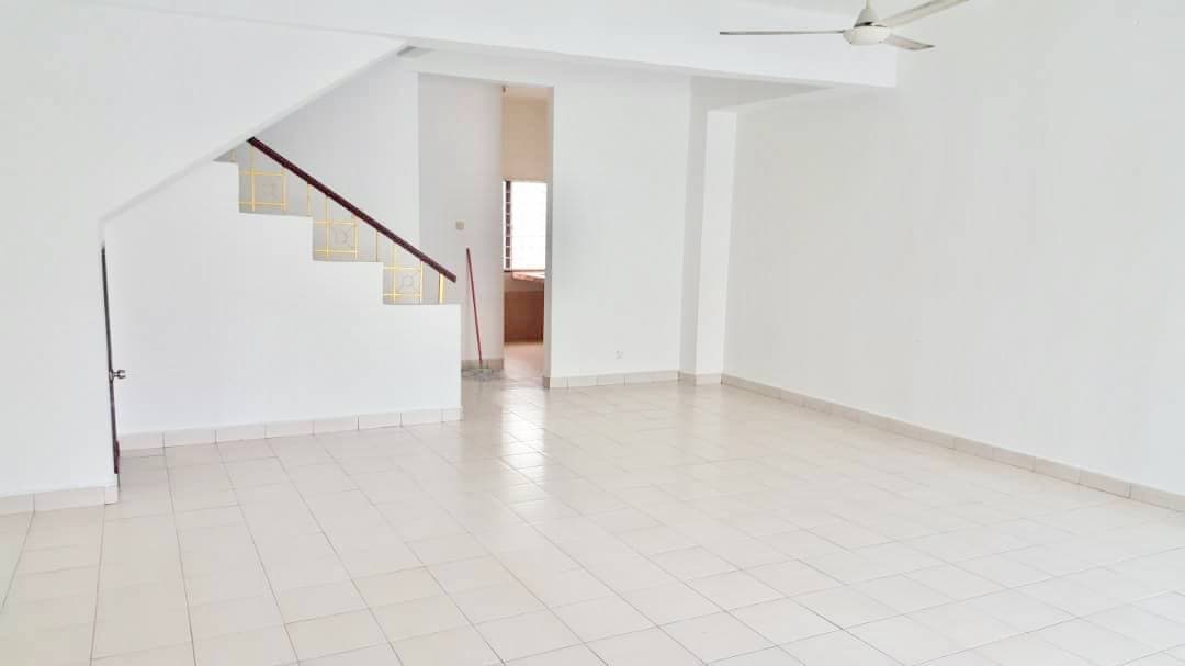 Double Storey Taman Mutiara Bkt Kemuning Shah Alam - photo 4