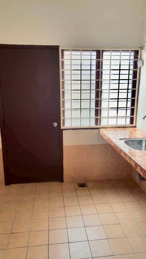 Double Storey Taman Mutiara Bkt Kemuning Shah Alam - photo 13