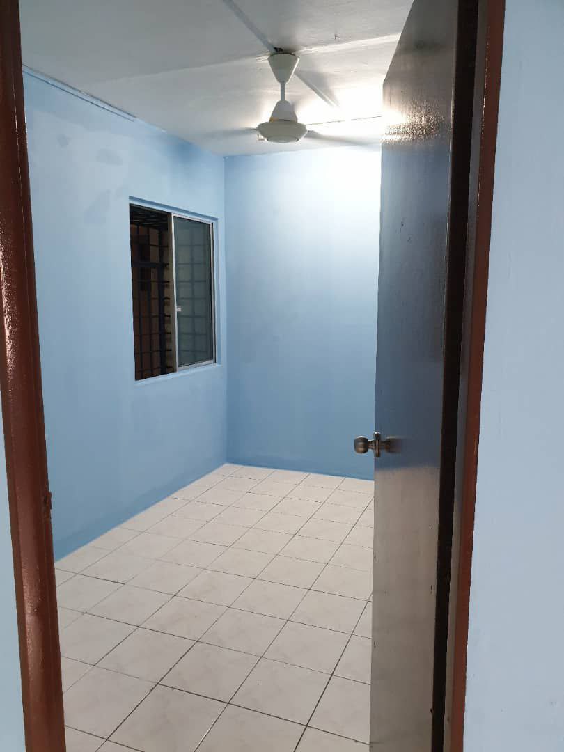Pangsapuri Rimau Indah Seksyen 32 Shah Alam - photo 7