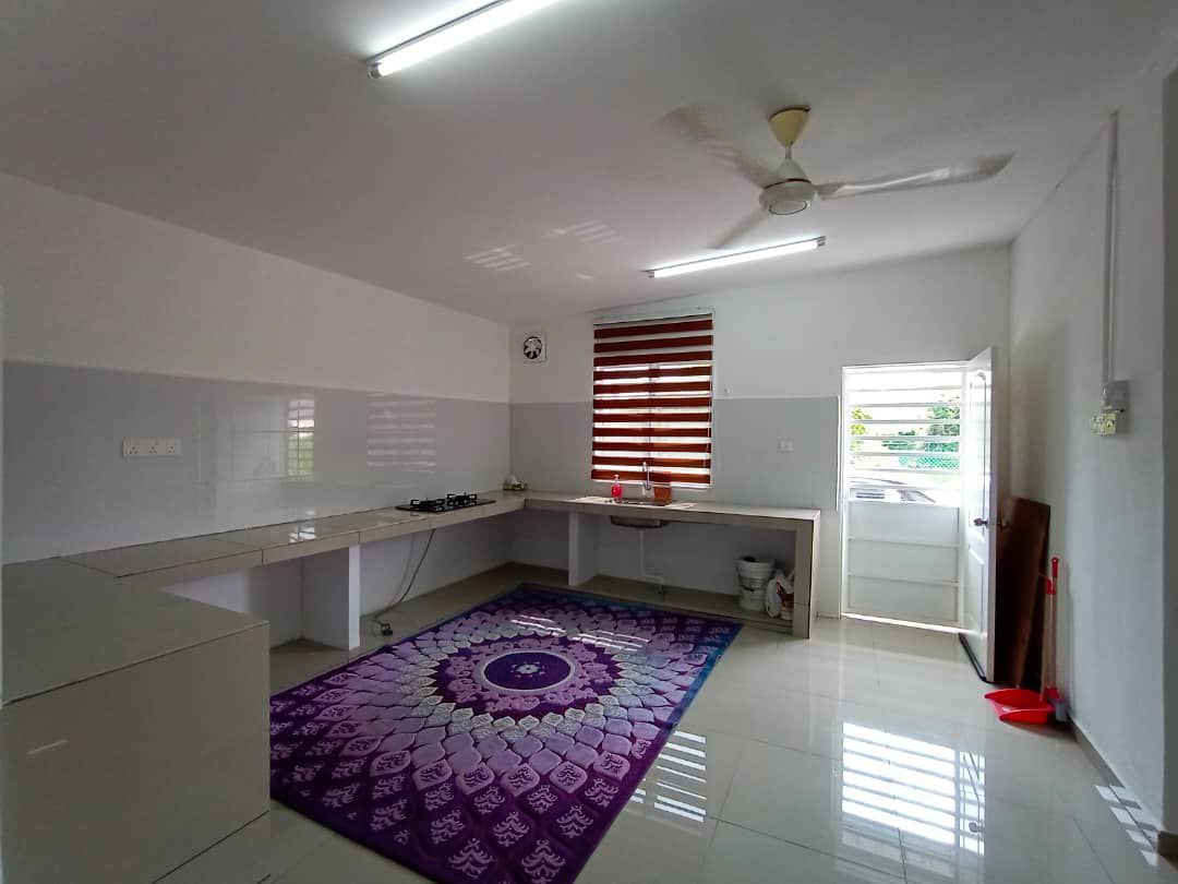 Single Storey Taman Melor Pajam Nilai - photo 7