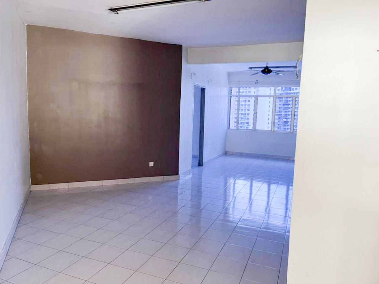 Apartment Blok Suria A Shah Alam - photo 2