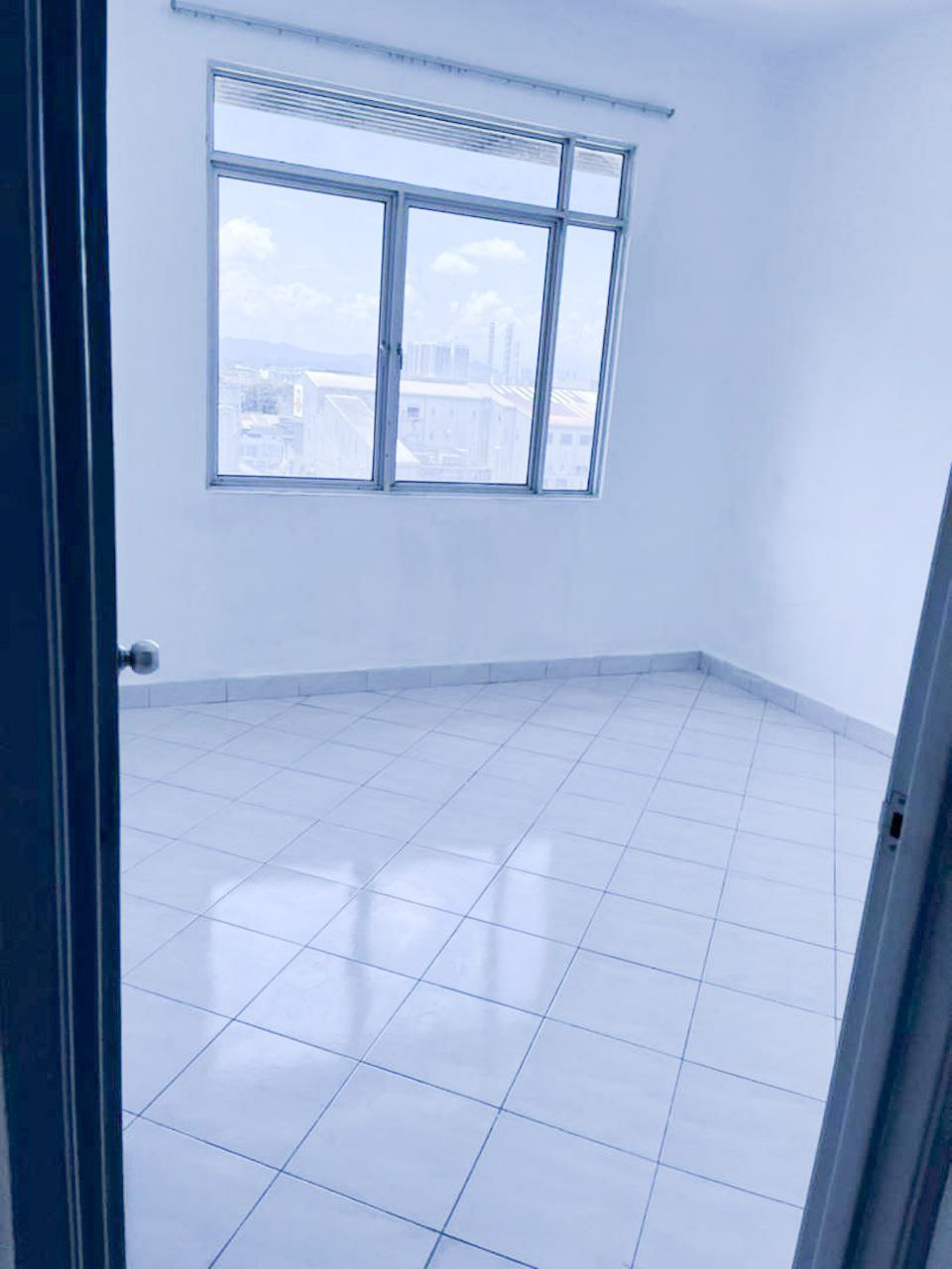 Apartment Blok Suria A Shah Alam - photo 4