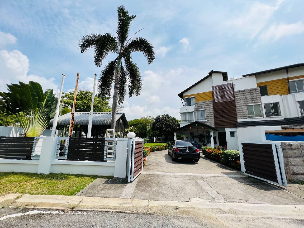 Semi D Bungalow Laman Seri Seksyen 13 Shah Alam - photo 10
