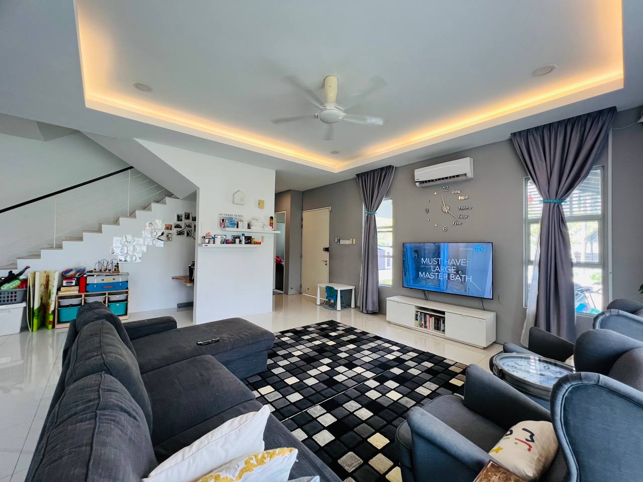 Semi D Bungalow Laman Seri Seksyen 13 Shah Alam - photo 11
