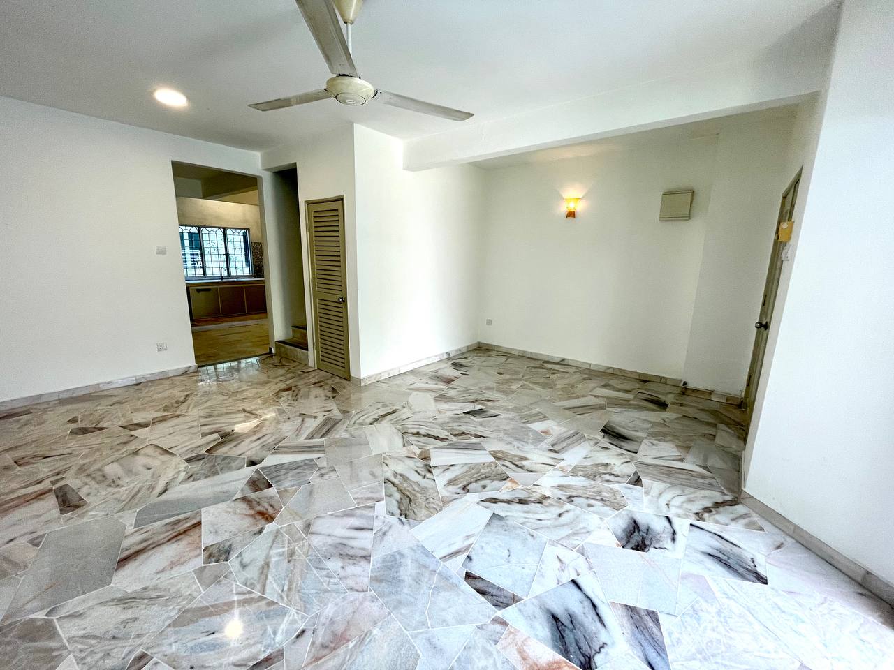 SAUJANA IMPIAN KAJANG - photo 7