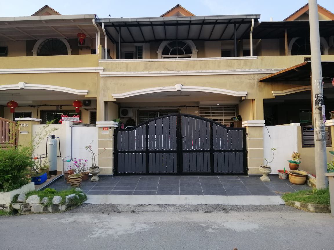 TAMAN BUKIT KRISTAL SEREMBAN