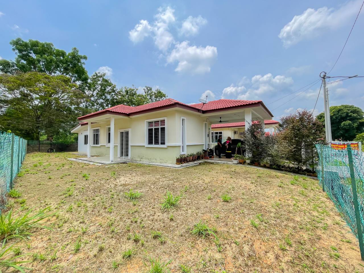 SINGLE STOREY MAHKOTA HILLS - photo 1