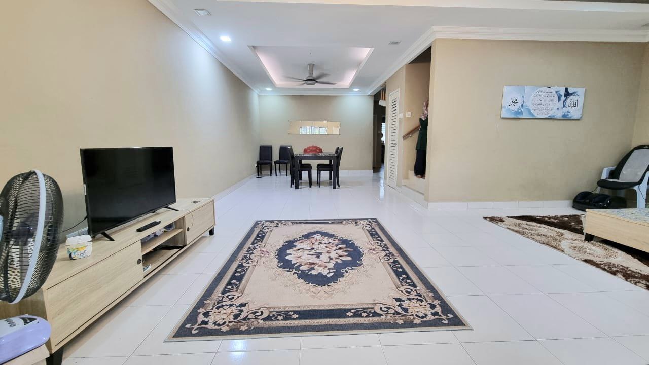 SAUJANA RAWANG