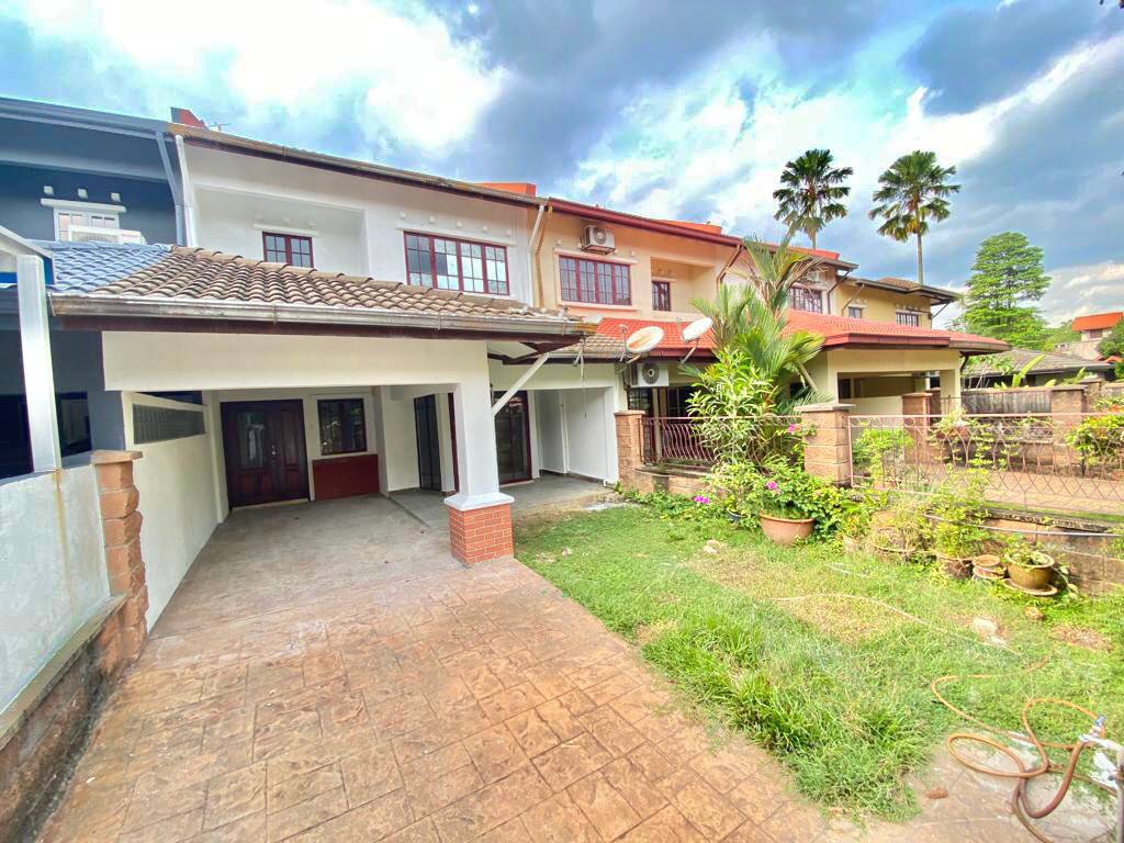 Double Storey Jalan Kubah Bukit Jelutong Shah Alam